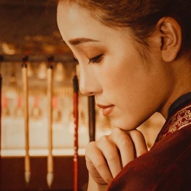 畫情唯美頭像，唯美古風女子真人頭像