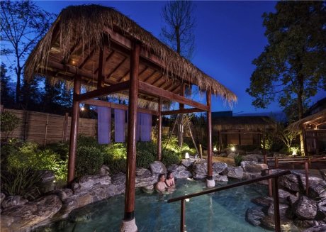 青城山·心越酒店，美的很自然沒有斧鑿的刻意