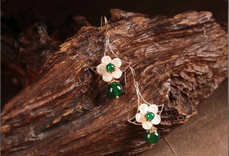 淡雅貝殼花朵墜耳環(huán)，古風雅沁氣質(zhì)清新首飾