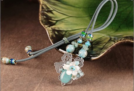 小清新文藝短款項鏈，藍色琉璃鎖骨鏈首飾