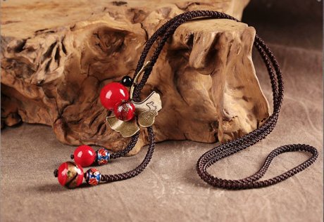 簡約大氣家佳樂文學紅色吊墜毛衣鏈項鏈