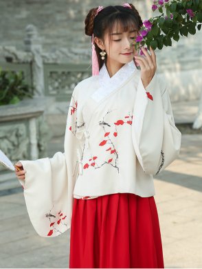 清新淡雅的家佳樂文學(xué)漢服古裝