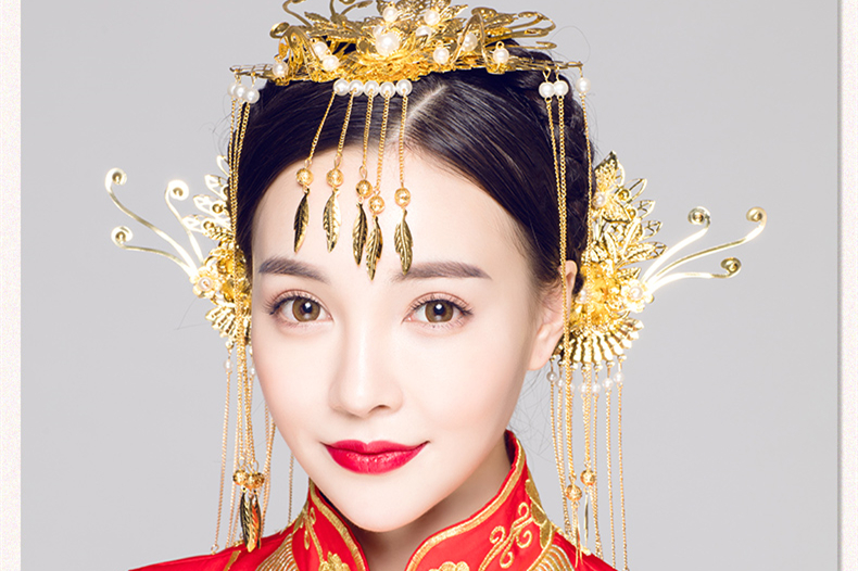 步搖古典造型新娘頭飾，金色花枝高貴發(fā)飾