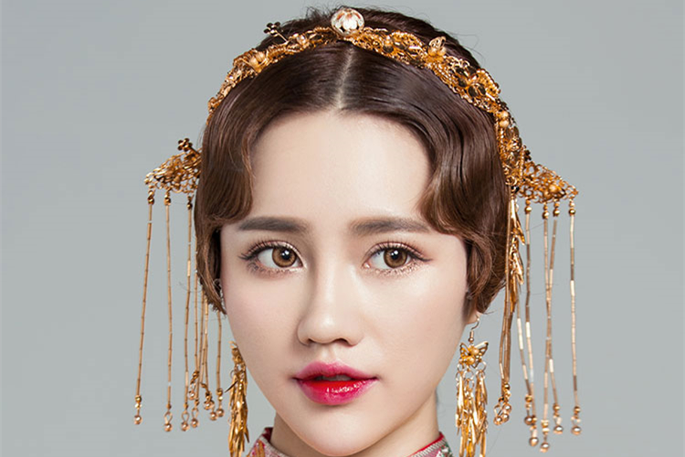 金色四件套古裝頭飾，古典韻味發(fā)飾