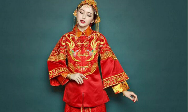 鳳凰于飛刺繡家佳樂文學嫁衣中式禮服