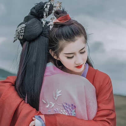 草原喝酒閨蜜頭像，唯美古風(fēng)真人頭像