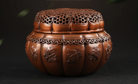 蝶戀花熏香爐，仿古紫銅鏤空香爐