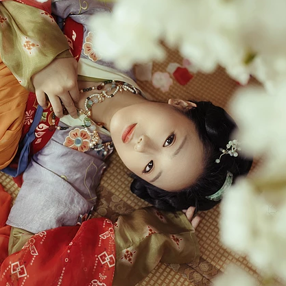 鄰家小女時(shí)尚家佳樂文學(xué)唯美古風(fēng)女子頭像