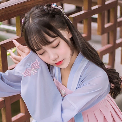 粉嫩小清新女生頭像，唯美古風(fēng)真人頭像