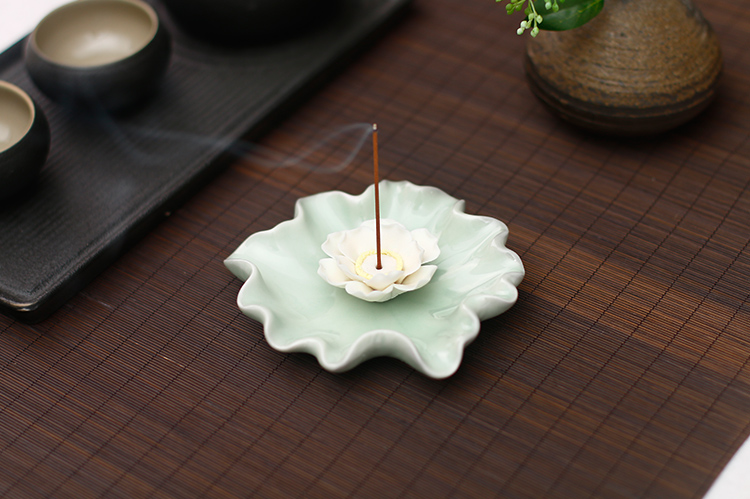 蓮花香爐香插線香爐，創(chuàng)意唯美中式陶瓷熏香爐