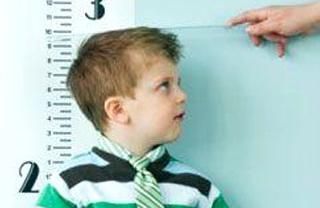 導(dǎo)致寶寶身材矮小的壞習慣